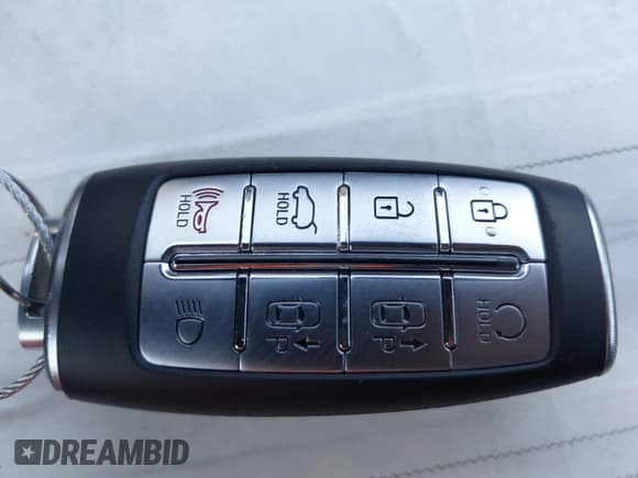 ✅ 2023 Genesis GV70 2.5T • VIN: KMUMADTB5PU101635 • Lot: 43645774. Listed on IAAI with 34,790 mi. Free auction sales archive from the USA and detailed vehicle history report at DreamBid. Image 11.