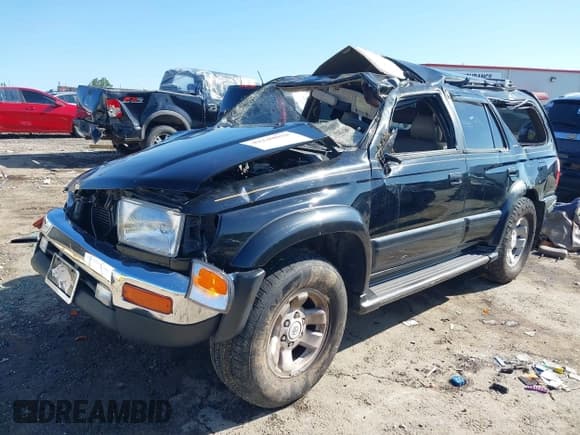 ✅ 1998 Toyota 4Runner Limited • VIN: JT3HN87R2W0152995 • Lot: 42248032. Listed on IAAI with 234,243 mi. Free auction sales archive from the USA and detailed vehicle history report at DreamBid. Image 2.