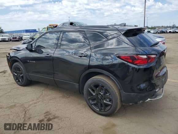 2022 Chevrolet Blazer LT z VIN 3GNKBJR48NS182486, wystawiony jako Copart lot #70407074 z przebiegiem 59 774 mil mil oraz Nie do naprawy • Non repairable. Historia ofert i sprzedaży dostępna na DreamBid. Obrazek 2.