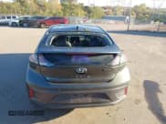 ✅ 2021 Hyundai Ioniq Limited • VIN: KMHC05LC7MU254282 • Lot: 43501749. Wystawiony na IAAI z przebiegiem 99 263 mil. Bezpłatny archiwum sprzedaży aukcyjnych z USA i szczegółowy raport historii pojazdu na DreamBid. Zdjęcie 16.