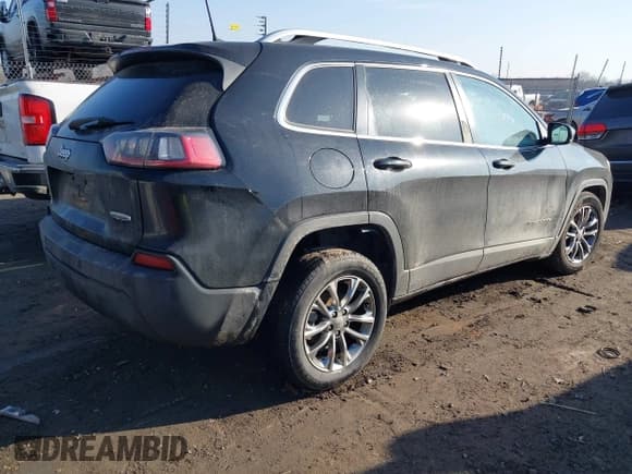 ✅ 2019 Jeep Cherokee Latitude Plus • VIN: 1C4PJLLB6KD247268 • Lot: 41664981. Wystawiony na IAAI z przebiegiem 98 086 mil. Bezpłatny archiwum sprzedaży aukcyjnych z USA i szczegółowy raport historii pojazdu na DreamBid. Zdjęcie 4.