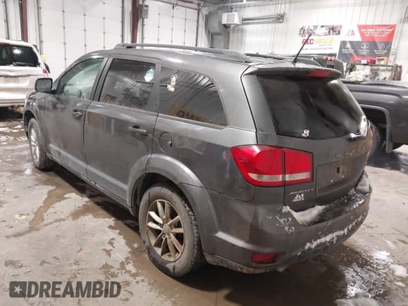 ✅ 2017 Dodge Journey SXT • VIN: 3C4PDCBG9HT533901 • Лот: 43765440. Опубликован ранее на IAAI с пробегом 245 568 миль. Бесплатный доступ к архиву аукционных продаж из США и подробный отчёт об истории автомобиля на DreamBid. Изображение 3.