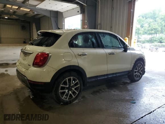 ✅ 2016 FIAT 500X Trekking Plus • VIN: ZFBCFYET9GP404786 • Лот: 59696065. Опубликован ранее на Copart с пробегом 126 167 миль. Бесплатный доступ к архиву аукционных продаж из США и подробный отчёт об истории автомобиля на DreamBid. Изображение 3.