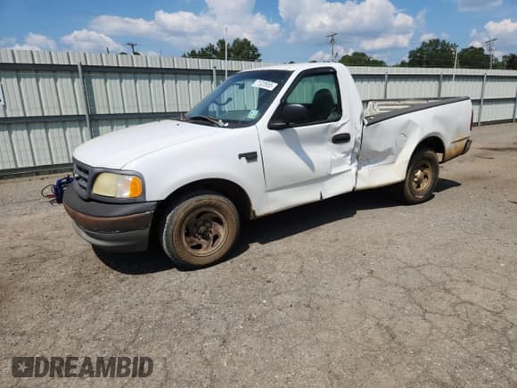 ✅ 2001 Ford F-150 XL • VIN: 1FTRF17W01NB97181 • Lot: 71320955. Listed on Copart with Not provided. Free auction sales archive from the USA and detailed vehicle history report at DreamBid. Image 1.