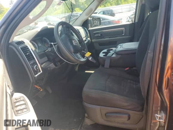 2019 Ram 1500 Warlock z VIN 1C6RR7GT6KS732752, wystawiony jako Copart lot #58420555 z przebiegiem 73 357 mil mil oraz Szkoda całkowita • Salvage title. Historia ofert i sprzedaży dostępna na DreamBid. Obrazek 7.