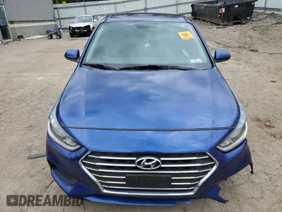 2021 Hyundai Accent SE z VIN 3KPC24A65ME130354, wystawiony jako Copart lot #52174354 z przebiegiem 58 174 mil mil oraz . Historia ofert i sprzedaży dostępna na DreamBid. Obrazek 5.