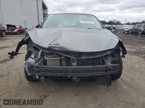 ✅ 2017 Nissan Sentra SR Turbo • VIN: 3N1CB7AP8HY382858 • Lot: 82453415. Listed on Copart with 88,910 mi. Free auction sales archive from the USA and detailed vehicle history report at DreamBid. Image 5.