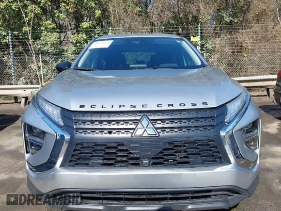 ✅ 2022 Mitsubishi Eclipse Cross LE • VIN: JA4ATVAAXNZ053821 • Lot: 41674845. Wystawiony na IAAI z przebiegiem 81 340 mil. Bezpłatny archiwum sprzedaży aukcyjnych z USA i szczegółowy raport historii pojazdu na DreamBid. Zdjęcie 12.