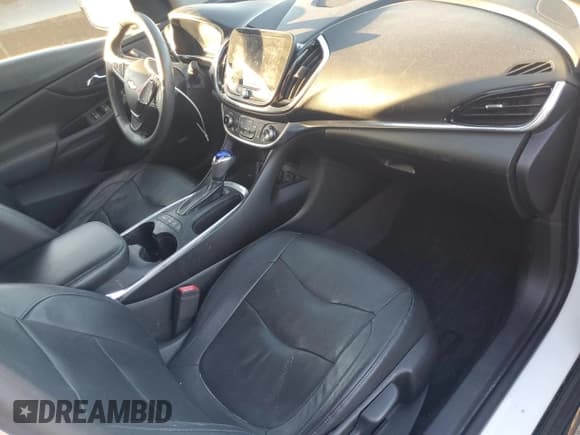 ✅ 2018 Chevrolet Volt Premier • VIN: 1G1RB6S53JU117734 • Lot: 81877124. Wystawiony na Copart z przebiegiem 85 076 mil. Bezpłatny archiwum sprzedaży aukcyjnych z USA i szczegółowy raport historii pojazdu na DreamBid. Zdjęcie 8.