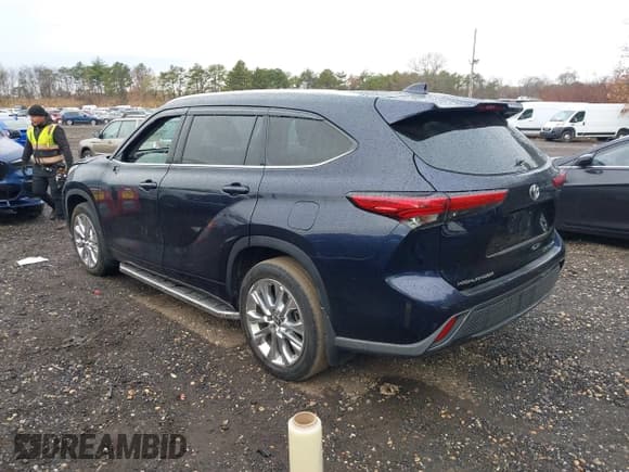 ✅ 2020 Toyota Highlander Limited • VIN: 5TDDZRBH7LS031245 • Lot: 43664012. Wystawiony na IAAI z przebiegiem 119 964 mil. Bezpłatny archiwum sprzedaży aukcyjnych z USA i szczegółowy raport historii pojazdu na DreamBid. Zdjęcie 3.