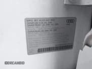 ✅ 2021 Audi Q3 S line Premium • VIN: WA1DECF36M1132728 • Lot: 42868090. Wystawiony na IAAI z przebiegiem 64 476 mil. Bezpłatny archiwum sprzedaży aukcyjnych z USA i szczegółowy raport historii pojazdu na DreamBid. Zdjęcie 9.