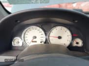 ✅ 2006 Saturn VUE • VIN: 5GZCZ33DX6S897763 • Lot: 42091466. Wystawiony na IAAI z przebiegiem 80 020 mil. Bezpłatny archiwum sprzedaży aukcyjnych z USA i szczegółowy raport historii pojazdu na DreamBid. Zdjęcie 7.