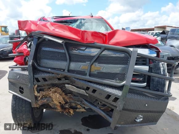 ✅ 2016 Chevrolet Silverado 2500HD LTZ • VIN: 1GC1KWE80GF188056 • Lot: 42568288. Listed on IAAI with 211,493 mi. Free auction sales archive from the USA and detailed vehicle history report at DreamBid. Image 6.