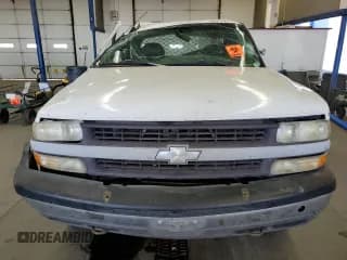 ✅ 1999 Chevrolet Silverado 1500 LS • VIN: 1GCEK19T3XZ168921 • Лот: 76471124. Опубликован ранее на Copart с пробегом 247 879 миль. Бесплатный доступ к архиву аукционных продаж из США и подробный отчёт об истории автомобиля на DreamBid. Изображение 5.