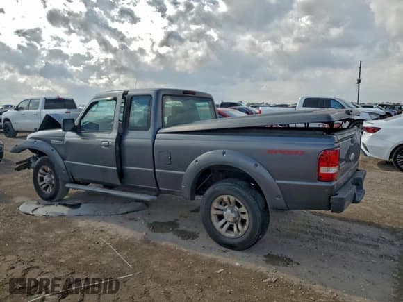 ✅ 2007 Ford Ranger XL • VIN: 1FTYR14U07PA08855 • Lot: 93884845. Wystawiony na Copart z przebiegiem 313 290 mil. Bezpłatny archiwum sprzedaży aukcyjnych z USA i szczegółowy raport historii pojazdu na DreamBid. Zdjęcie 2.