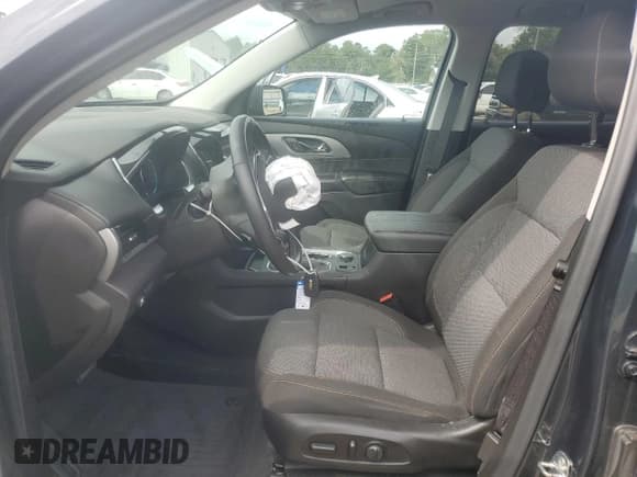 ✅ 2021 Chevrolet Traverse LT Cloth • VIN: 1GNERGKW2MJ200827 • Lot: 84030205. Listed on Copart with 53,869 mi. Free auction sales archive from the USA and detailed vehicle history report at DreamBid. Image 7.