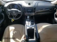 ✅ 2020 Maserati Levante S • VIN: ZN661YUA5LX344930 • Лот: 50574705. Опубликован ранее на Copart с пробегом 92 626 миль. Бесплатный доступ к архиву аукционных продаж из США и подробный отчёт об истории автомобиля на DreamBid. Изображение 8.