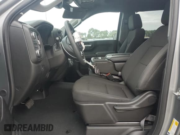 ✅ 2025 GMC Sierra 1500 Pro • VIN: 1GTPUAEK0SZ142043 • Lot: 80858525. Listed on Copart with 15,985 mi. Free auction sales archive from the USA and detailed vehicle history report at DreamBid. Image 7.