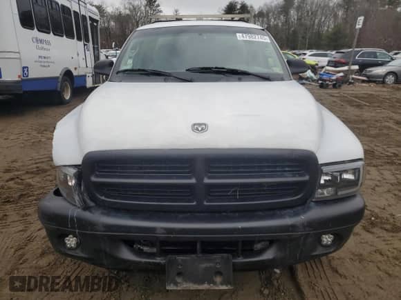 2004 Dodge Dakota with VIN 1D7GL12K94S745243, listed as a Copart auction lot 47982745 with 139,955 mi miles and Clean title. Bid and sale history available at DreamBid. Image 5.