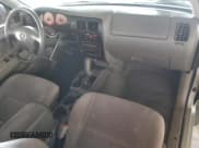 ✅ 2001 Toyota Tacoma PreRunner • VIN: 5TESN92N61Z861482 • Lot: 91658995. Wystawiony na Copart z przebiegiem 129 895 mil. Bezpłatny archiwum sprzedaży aukcyjnych z USA i szczegółowy raport historii pojazdu na DreamBid. Zdjęcie 8.