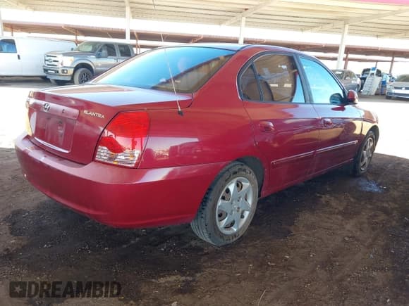 ✅ 2006 Hyundai Elantra GLS • VIN: KMHDN46D56U300313 • Lot: 42139258. Wystawiony na IAAI z przebiegiem 128 623 mil. Bezpłatny archiwum sprzedaży aukcyjnych z USA i szczegółowy raport historii pojazdu na DreamBid. Zdjęcie 4.
