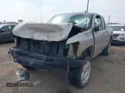 ✅ 2008 Chevrolet Silverado 1500 • VIN: 1GCEC19YX8Z293442 • Lot: 41645039. Wystawiony na IAAI z przebiegiem 128 008 mil. Bezpłatny archiwum sprzedaży aukcyjnych z USA i szczegółowy raport historii pojazdu na DreamBid. Zdjęcie 2.