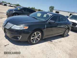 ✅ 2010 Lincoln MKS • VIN: 1LNHL9ER3AG613482 • Лот: 61646105. Опубликован ранее на Copart с пробегом 147 378 миль. Бесплатный доступ к архиву аукционных продаж из США и подробный отчёт об истории автомобиля на DreamBid. Изображение 1.