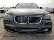 ✅ 2011 BMW 7 Series 750Li • VIN: WBAKB8C5XBCY64741 • Лот: 63798285. Опубликован ранее на Copart с пробегом 100 850 миль. Бесплатный доступ к архиву аукционных продаж из США и подробный отчёт об истории автомобиля на DreamBid. Изображение 5.