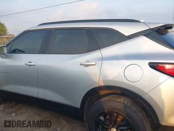 ✅ 2020 Chevrolet Blazer LT • VIN: 3GNKBCRS8LS557218 • Лот: 42132485. Опубликован ранее на IAAI с пробегом 119 752 миль. Бесплатный доступ к архиву аукционных продаж из США и подробный отчёт об истории автомобиля на DreamBid. Изображение 14.