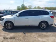 ✅ 2014 Nissan Pathfinder SV • VIN: 5N1AR2MM7EC703101 • Lot: 42221242. Listed on IAAI with 178,237 mi. Free auction sales archive from the USA and detailed vehicle history report at DreamBid. Image 14.