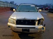 ✅ 2006 Toyota Highlander Limited • VIN: JTEEW21A560033166 • Lot: 94711485. Wystawiony na Copart z przebiegiem 207 923 mil. Bezpłatny archiwum sprzedaży aukcyjnych z USA i szczegółowy raport historii pojazdu na DreamBid. Zdjęcie 5.