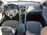 ✅ 2012 Hyundai Sonata SE • VIN: 5NPEC4ABXCH474792 • Lot: 81231755. Wystawiony na Copart z przebiegiem 93 845 mil. Bezpłatny archiwum sprzedaży aukcyjnych z USA i szczegółowy raport historii pojazdu na DreamBid. Zdjęcie 8.