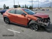 ✅ 2019 Lexus UX 250h • VIN: JTHU9JBH3K2000533 • Лот: 81268825. Опубликован ранее на Copart с пробегом 70 356 миль. Бесплатный доступ к архиву аукционных продаж из США и подробный отчёт об истории автомобиля на DreamBid. Изображение 4.