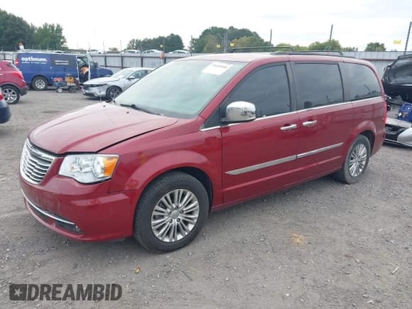 ✅ 2015 Chrysler Town & Country Touring L • VIN: 2C4RC1CG6FR628995 • Lot: 43409486. Wystawiony na IAAI z przebiegiem 104 018 mil. Bezpłatny archiwum sprzedaży aukcyjnych z USA i szczegółowy raport historii pojazdu na DreamBid. Zdjęcie 22.