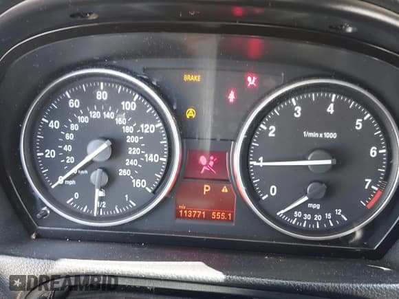 ✅ 2011 BMW 3 Series 328i xDrive • VIN: WBAPK7C57BA972469 • Lot: 42873163. Listed on IAAI with 113,771 mi. Free auction sales archive from the USA and detailed vehicle history report at DreamBid. Image 7.