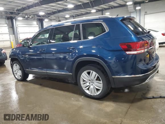 ✅ 2018 Volkswagen Atlas SEL Premium • VIN: 1V2NR2CA2JC561424 • Lot: 53112125. Listed on Copart with 116,488 mi. Free auction sales archive from the USA and detailed vehicle history report at DreamBid. Image 2.