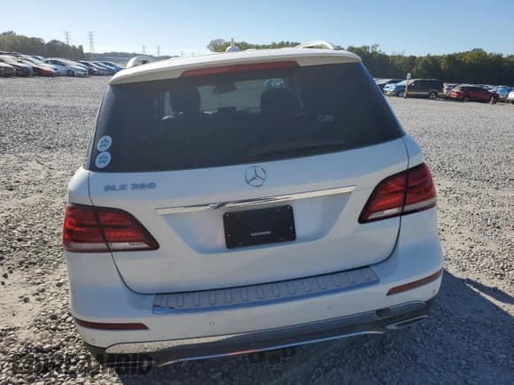 ✅ 2017 Mercedes-Benz GLE 350 • VIN: 4JGDA5JBXHA956941 • Lot: 86500005. Listed on Copart with 62,011 mi. Free auction sales archive from the USA and detailed vehicle history report at DreamBid. Image 6.