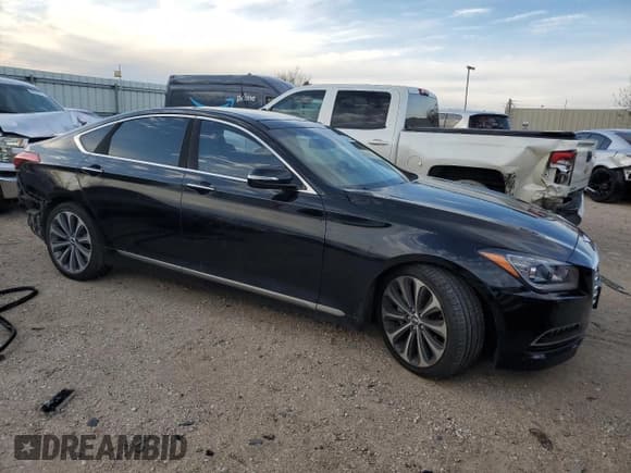 ✅ 2015 Hyundai Genesis 3.8L • VIN: KMHGN4JE6FU058922 • Lot: 82916204. Wystawiony na Copart z przebiegiem 128 190 mil. Bezpłatny archiwum sprzedaży aukcyjnych z USA i szczegółowy raport historii pojazdu na DreamBid. Zdjęcie 4.
