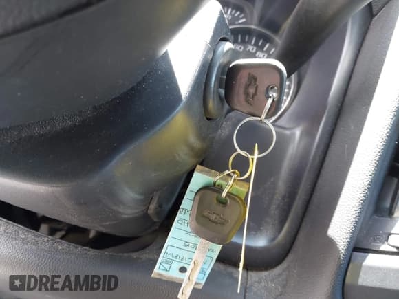 ✅ 2015 Chevrolet Silverado 2500HD Work Truck • VIN: 1GC2KUEG4FZ535577 • Lot: 42205477. Wystawiony na IAAI z przebiegiem 164 766 mil. Bezpłatny archiwum sprzedaży aukcyjnych z USA i szczegółowy raport historii pojazdu na DreamBid. Zdjęcie 11.