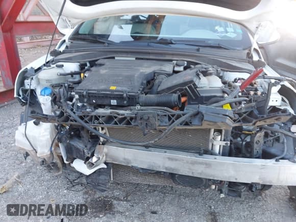 ✅ 2017 Hyundai Ioniq SEL • VIN: KMHC75LC9HU042534 • Lot: 40917465. Wystawiony na IAAI z przebiegiem 154 638 mil. Bezpłatny archiwum sprzedaży aukcyjnych z USA i szczegółowy raport historii pojazdu na DreamBid. Zdjęcie 10.