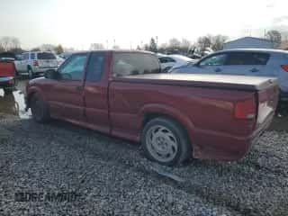 2003 Chevrolet S-10 Fleet с VIN 1GCCS19X438145951, выставлен на аукционе Copart как лот 80416534 с пробегом 177 506 миль миль и Списание • Salvage title. История ставок и продаж доступна на DreamBid. Изображение 2.