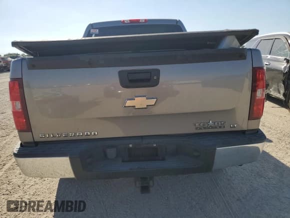✅ 2009 Chevrolet Silverado 1500 LT • VIN: 3GCEC23J79G142089 • Lot: 73609624. Listed on Copart with 140,797 mi. Free auction sales archive from the USA and detailed vehicle history report at DreamBid. Image 6.