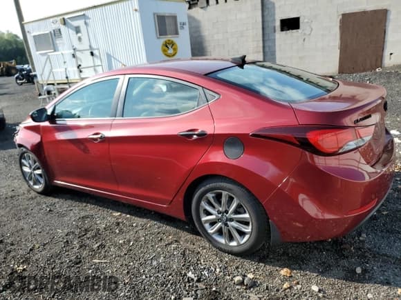 ✅ 2016 Hyundai Elantra SE • VIN: 5NPDH4AE4GH788404 • Lot: 71842045. Listed on Copart with 139,889 mi. Free auction sales archive from the USA and detailed vehicle history report at DreamBid. Image 2.