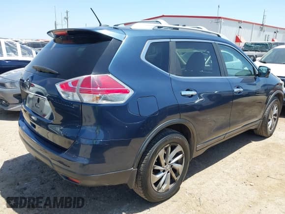 ✅ 2015 Nissan Rogue SV • VIN: 5N1AT2MT7FC760098 • Лот: 42875275. Опубликован ранее на IAAI с пробегом 110 416 миль. Бесплатный доступ к архиву аукционных продаж из США и подробный отчёт об истории автомобиля на DreamBid. Изображение 4.