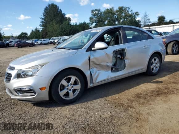 2015 Chevrolet Cruze LT с VIN 1G1PD5SBXF7163794, выставлен на аукционе Copart как лот 85139025 с пробегом 104 357 миль миль и Списание • Salvage title. История ставок и продаж доступна на DreamBid. Изображение 1.