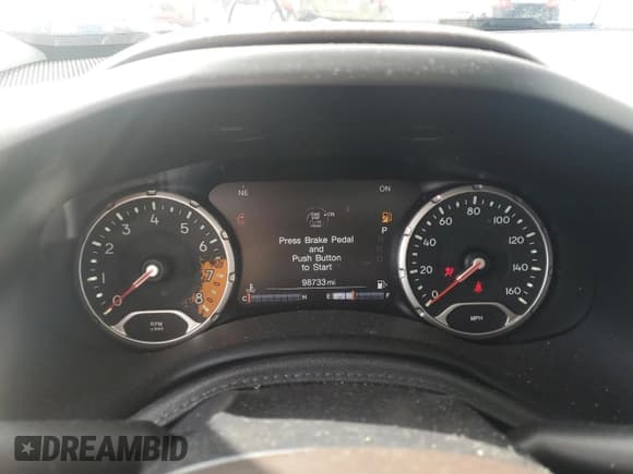 ✅ 2017 Jeep Renegade Limited • VIN: ZACCJADB7HPE40377 • Лот: 82297405. Опубликован ранее на Copart с пробегом 98 733 миль. Бесплатный доступ к архиву аукционных продаж из США и подробный отчёт об истории автомобиля на DreamBid. Изображение 9.