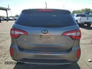 ✅ 2015 Kia Sorento SX • VIN: 5XYKWDA79FG582497 • Lot: 62561005. Listed on Copart with 117,865 mi. Free auction sales archive from the USA and detailed vehicle history report at DreamBid. Image 6.