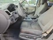 ✅ 2017 Chevrolet Traverse LT • VIN: 1GNKRGKD5HJ287906 • Лот: 85282125. Опубликован ранее на Copart с пробегом Не указан. Бесплатный доступ к архиву аукционных продаж из США и подробный отчёт об истории автомобиля на DreamBid. Изображение 7.