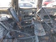 ✅ 2007 Chevrolet Suburban Commercial • VIN: 3GNGK26K77G143019 • Lot: 42608014. Wystawiony na IAAI z przebiegiem Nie podano. Bezpłatny archiwum sprzedaży aukcyjnych z USA i szczegółowy raport historii pojazdu na DreamBid. Zdjęcie 8.