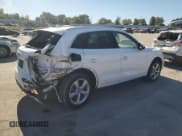 ✅ 2020 Audi Q5 Premium • VIN: WA1ANAFY6L2050784 • Lot: 85879865. Wystawiony na Copart z przebiegiem 74 881 mil. Bezpłatny archiwum sprzedaży aukcyjnych z USA i szczegółowy raport historii pojazdu na DreamBid. Zdjęcie 3.